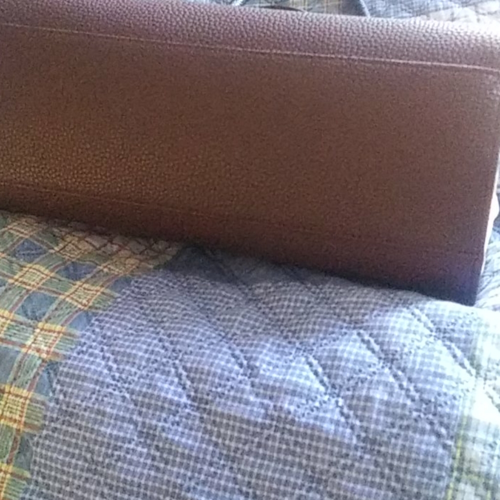 Handbag - Picture 3 of 5